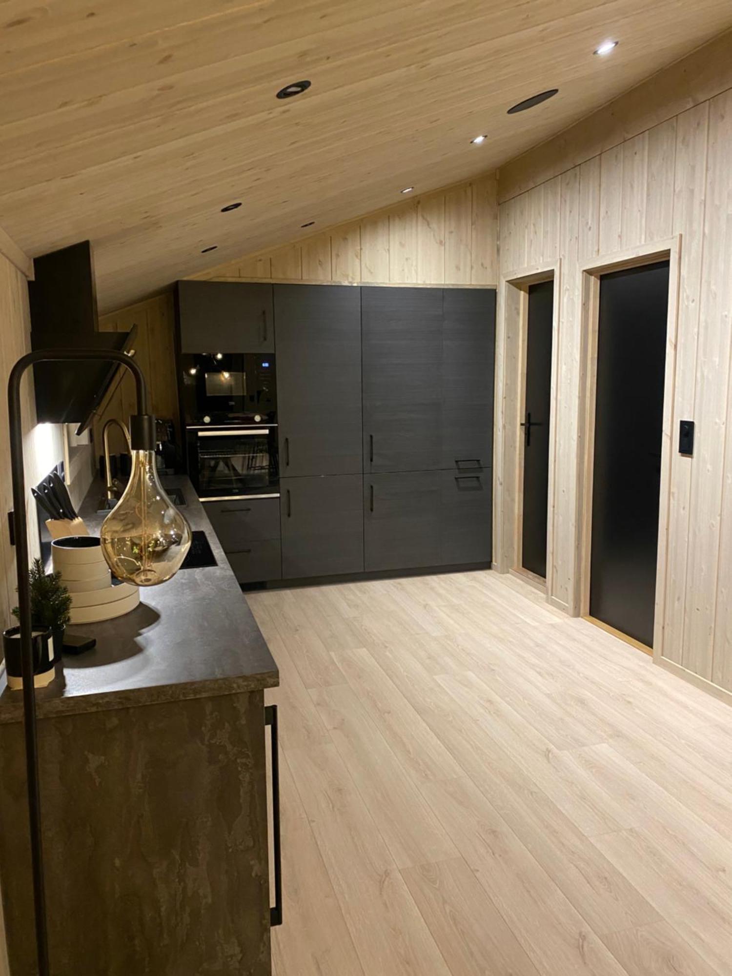 High Standard Cabin Close To The Fla City Center Ngoại thất bức ảnh